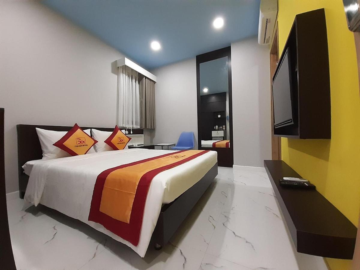 The Six 2* TP. Hồ Chí Minh